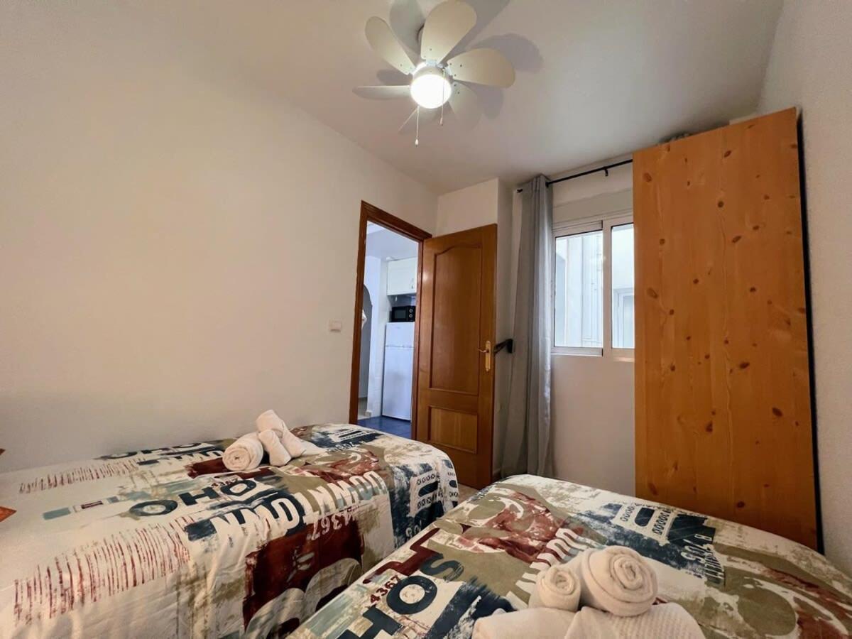 Welcoming Seafront Apartment Tv15 Torrevieja Dış mekan fotoğraf
