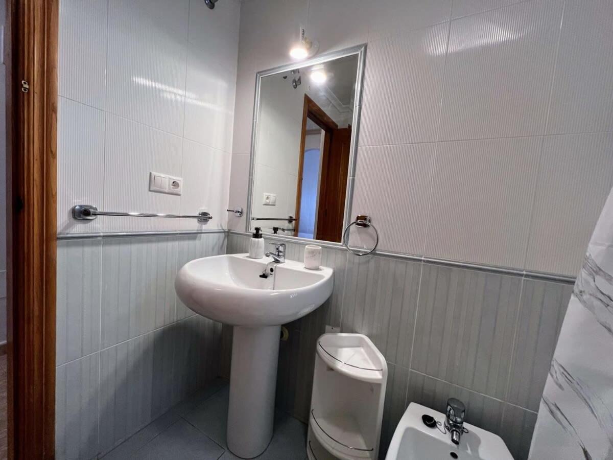 Welcoming Seafront Apartment Tv15 Torrevieja Dış mekan fotoğraf