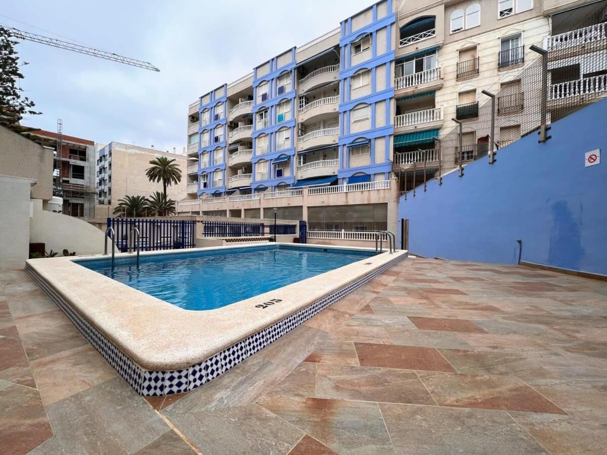 Welcoming Seafront Apartment Tv15 Torrevieja Dış mekan fotoğraf